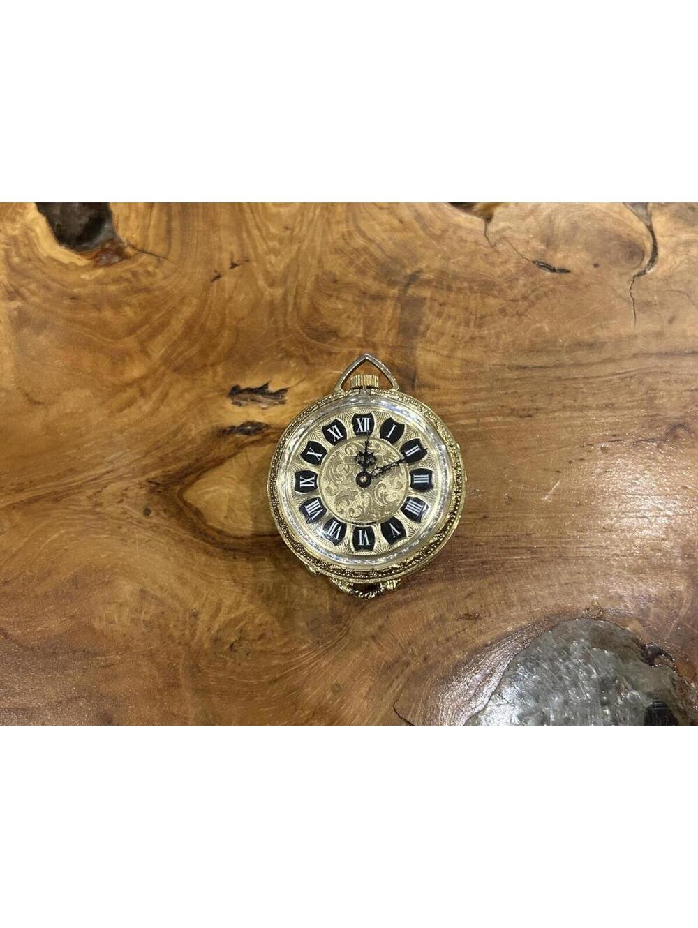 Vintage COSTOMTIME SWISS Gold Tone Cameo Pocket Watch Pendant